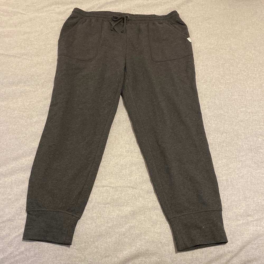 Lightweight Dreamcloth Joggers (Vineyard Vines outlet)